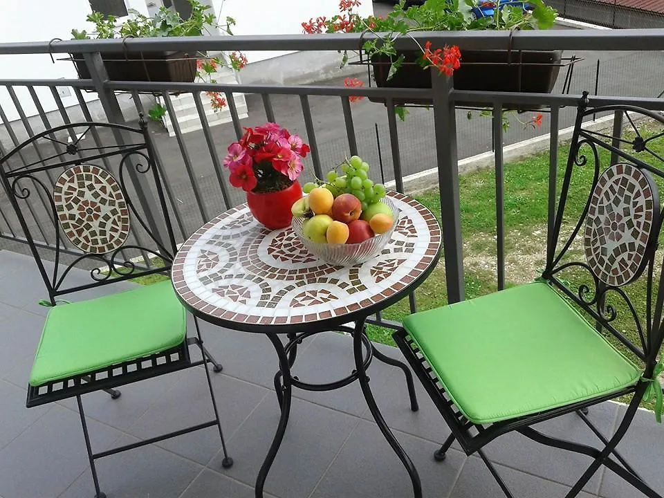 Apartment Viskovo Croatia