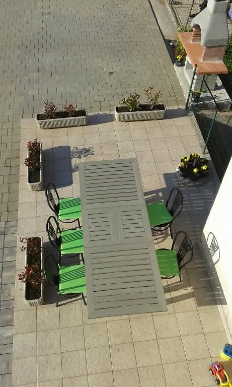 Apartment Viskovo Croatia
