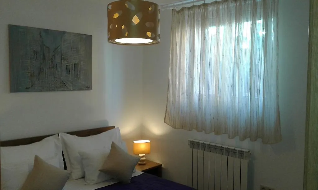 Apartment Viskovo 0*,  Croatia