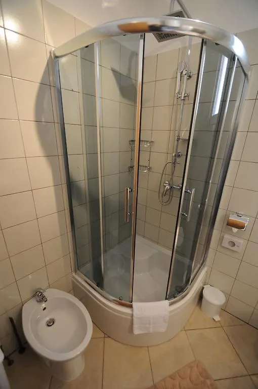 Apartment Viskovo