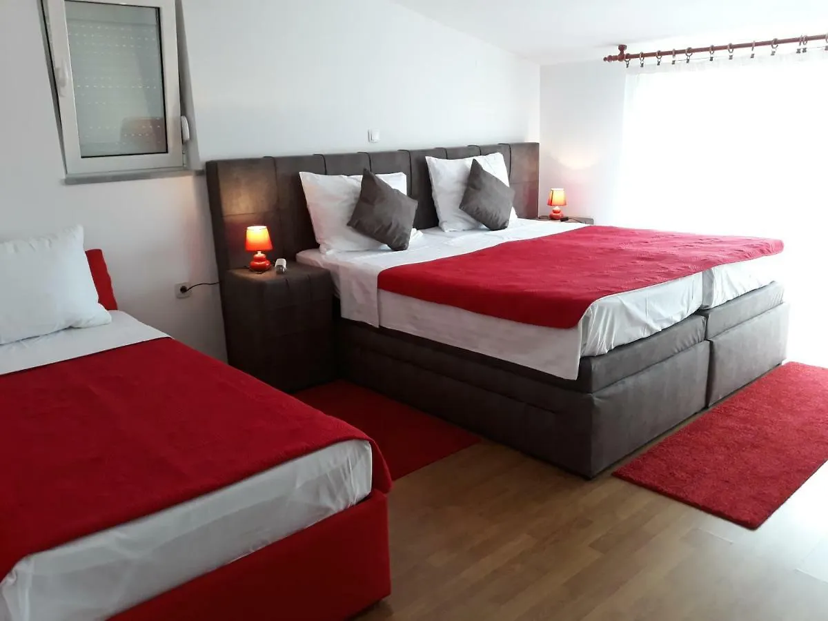 Apartment Viskovo